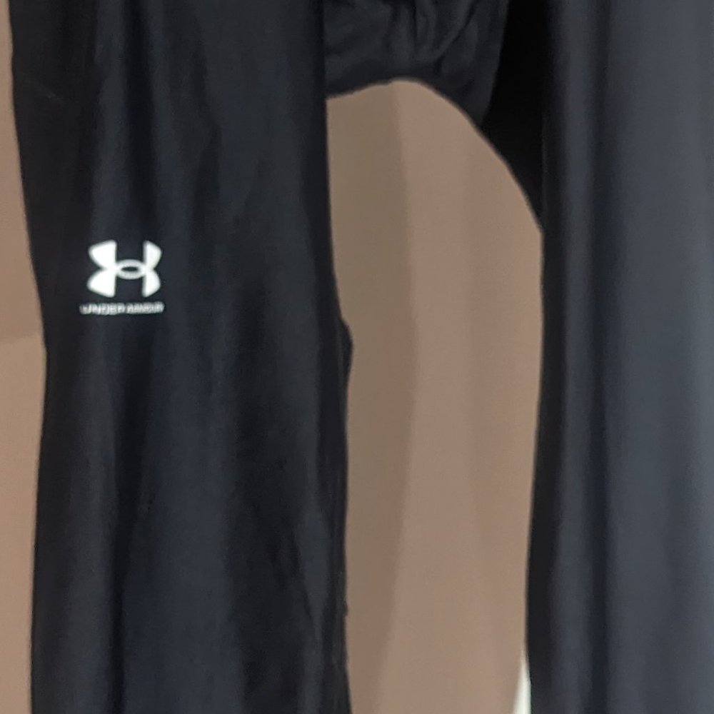 Under Armour Men's Heat Gear Iso-Chill Leggings